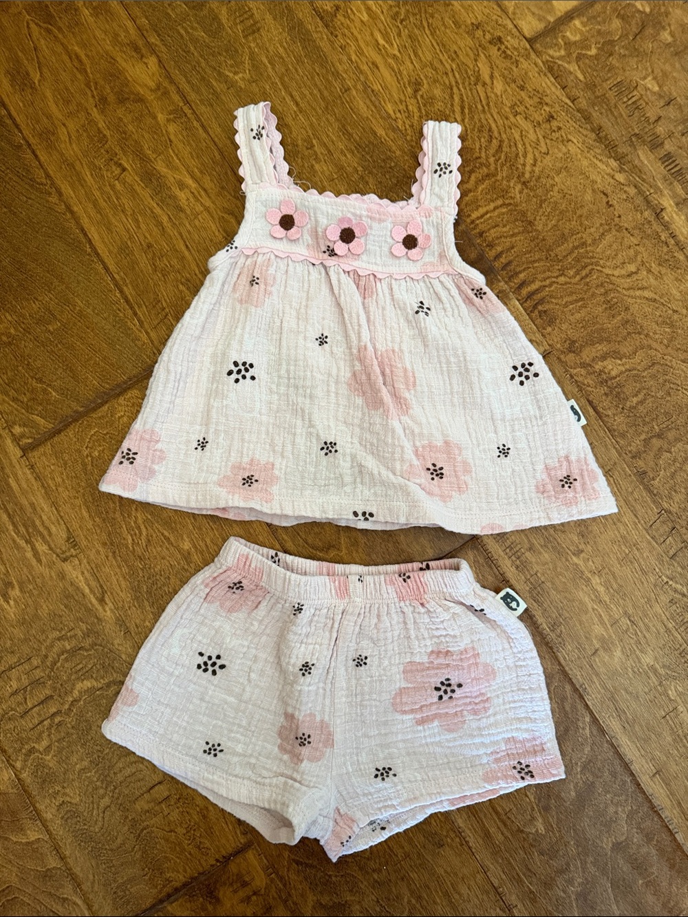 Toddler Pink Floral Tank Top & Shorts Set - Lightweight Summer Outfit